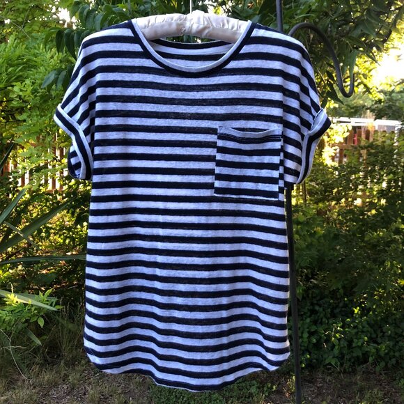 A New Day Navy & White Striped Short Sleeve Pullover top, Size M - Picture 1 of 7